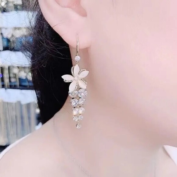 New - Opal Flower Zircon Jeweled Dangle Earrings - Picture 5 of 5